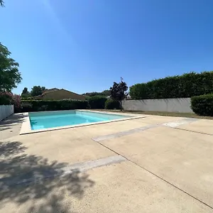 Nouveau - Parking - Piscine - Wifi - L'eden Appartement